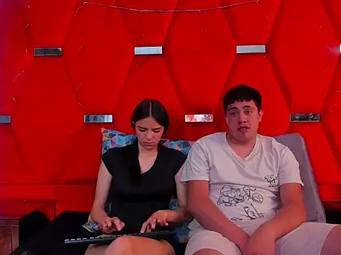 Emmaanddarling online show from November 24, 12:27 pm