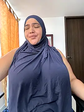 sweetmuslim01 online show from November 13, 4:28 pm