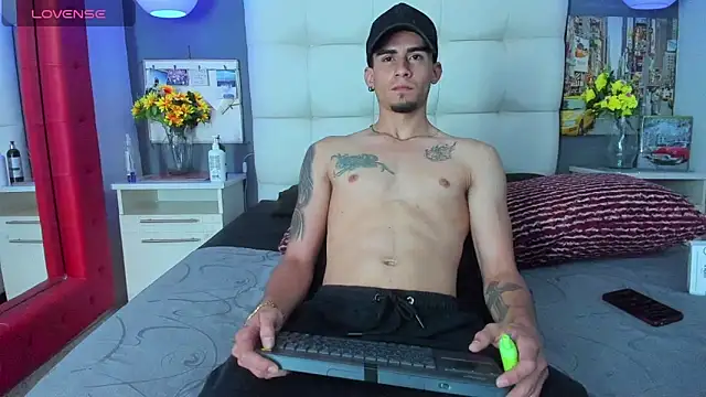 Sharon Tyga20 online show from November 14, 2:27 pm