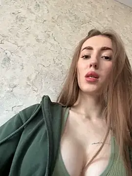 Snapshot of Victoria_Vi chatting on November 14, 11:42 am Victoria Vi online show from November 14, 11:42 am