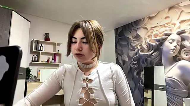 Snapshot of Evelinnight chatting on November 6, 5:47 pm Evelinnight online show from November 6, 5:47 pm