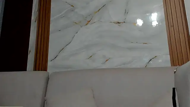 Snapshot of LilyGarcia chatting on June 8, 1:50 am LilyGarcia online show from June 8, 1:50 am