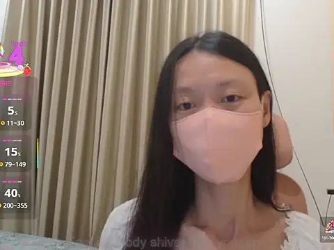 Lil-Cherries online show from November 9, 3:54 pm