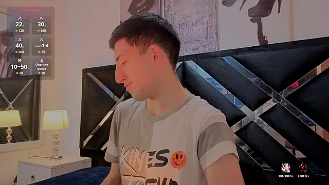 Un Sluttyy online show from April 7, 11:21 am