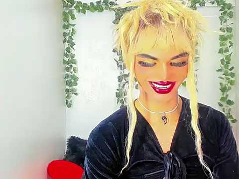 Snapshot of Sofia-hot_ chatting on November 9, 1:37 am Sofia-hot online show from November 9, 1:37 am