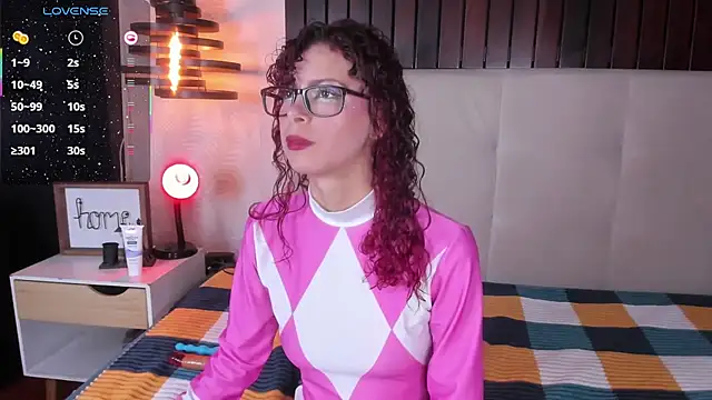 AliceMadnes online show from December 18, 2:06 am