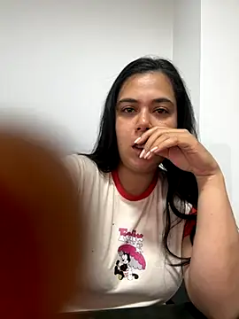 Snapshot of LorieFerrer chatting on September 19, 5:13 pm LorieFerrer online show from September 19, 5:13 pm