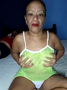 CUTE V LOVE online show from December 2, 1:28 pm