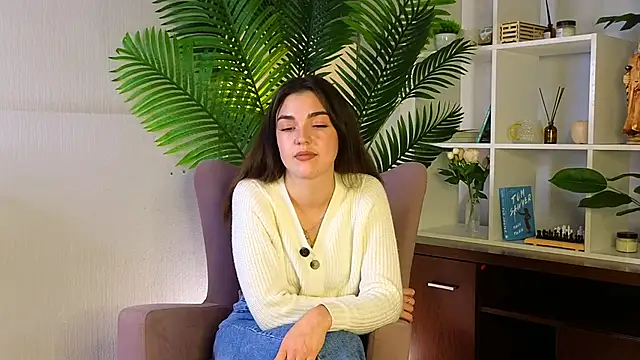 EleneGroder online show from November 8, 7:08 am