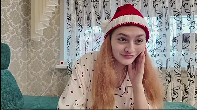 SweetLiaison online show from December 3, 5:59 am