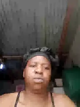 Snapshot of CUTE_V_123 chatting on November 18, 7:13 am CUTE V 123 online show from November 18, 7:13 am