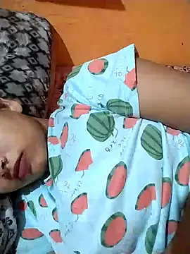 Sexy Divya   online show from March 28, 2:38 pm