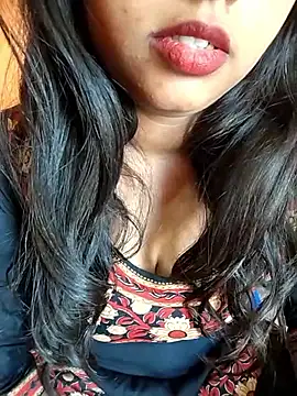 Sexy Divya   online show from April 13, 5:35 am