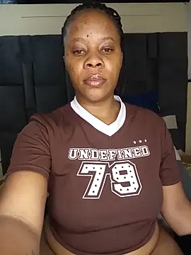 Emmylove-xr25 online show from June 2, 2:24 am