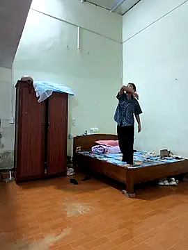 Lynly k2 online show from March 18, 1:09 am