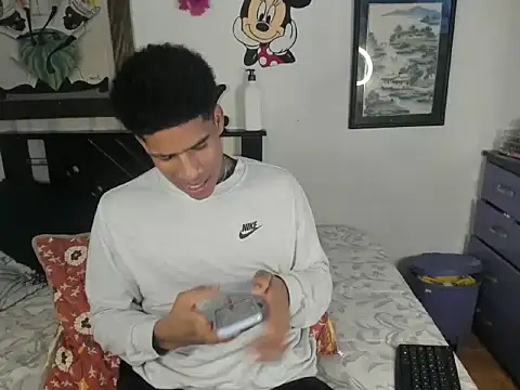 JUANBIGCOCK21CM online show from November 26, 11:17 pm