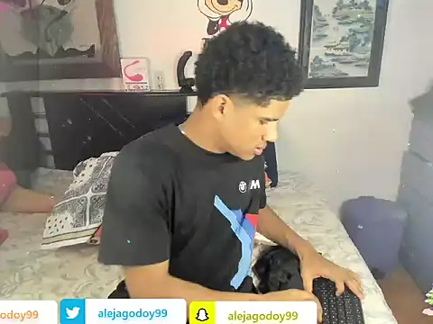 JUANBIGCOCK21CM online show from November 27, 12:40 pm