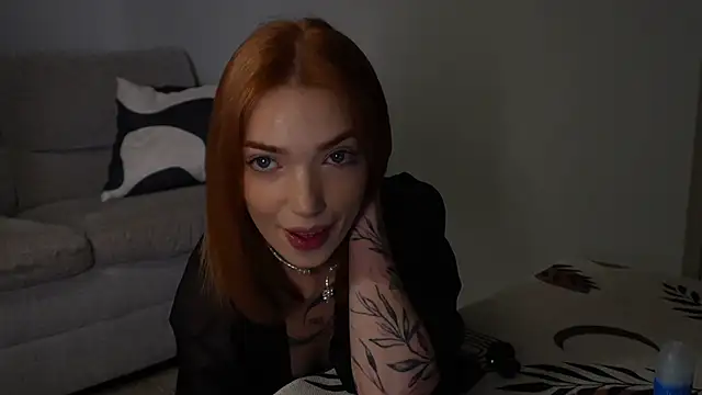 LinaaVelle online show from July 3, 1:12 am