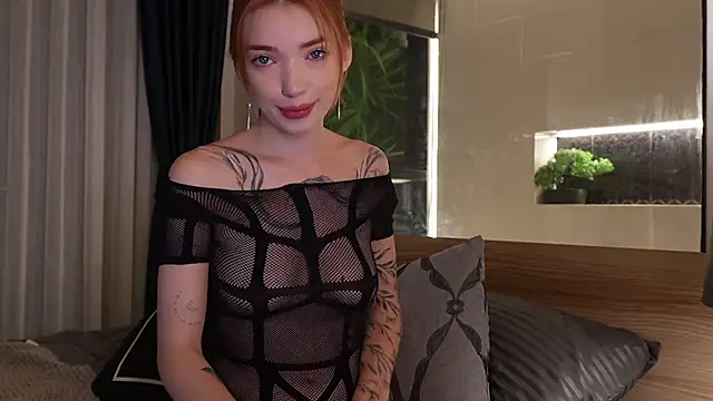 LinaaVelle online show from July 8, 10:47 pm