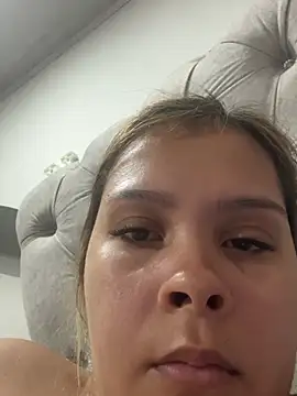 Snapshot of MelodySanz chatting on March 1, 5:20 am MelodySanz online show from March 1, 5:20 am