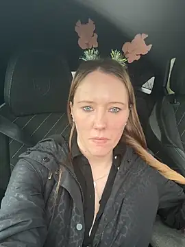 Snapshot of mshailey1 chatting on December 22, 2:03 pm mshailey1 online show from December 22, 2:03 pm