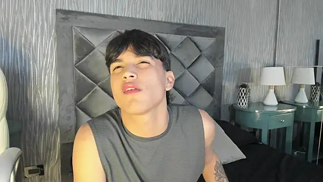 Mike Harper online show from November 9, 3:27 am