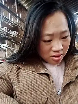 Yumiik2kk online show from November 20, 1:17 am