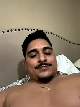 Snapshot of Arabicprince91 chatting on December 3, 8:23 am Arabicprince91 online show from December 3, 8:23 am