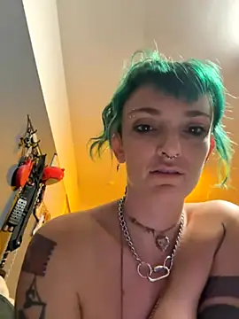 misslovesick online show from November 8, 12:38 pm