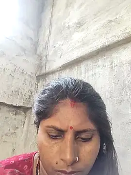 Snapshot of Maya_mohni chatting on May 2, 2:38 am Maya mohni online show from May 2, 2:38 am