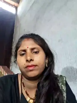 Snapshot of Maya_mohni chatting on May 7, 7:58 am Maya mohni online show from May 7, 7:58 am