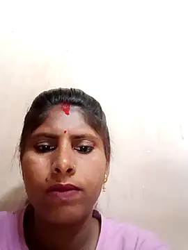 Snapshot of Maya_mohni chatting on May 18, 10:54 am Maya mohni online show from May 18, 10:54 am
