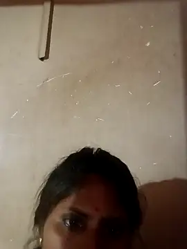 Snapshot of Maya_mohni chatting on May 20, 12:55 pm Maya mohni online show from May 20, 12:55 pm