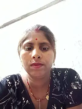 Snapshot of Maya_mohni chatting on June 4, 6:19 am Maya mohni online show from June 4, 6:19 am