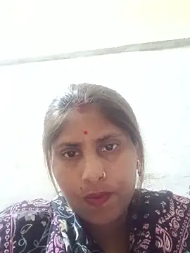 Snapshot of Maya_mohni chatting on June 7, 6:50 am Maya mohni online show from June 7, 6:50 am