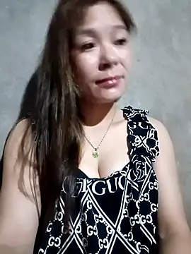 Lyla john online show from February 24, 12:47 pm