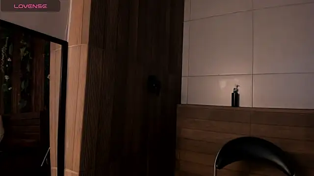 Noah dupont  online show from November 18, 11:47 am