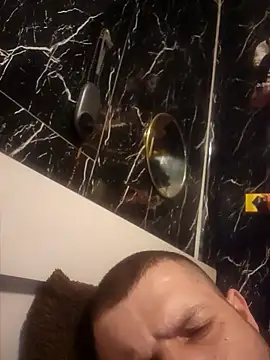 Saddamzaid1985 online show from April 18, 12:42 pm