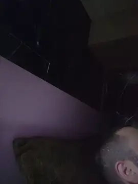 Saddamzaid1985 online show from May 19, 11:44 pm