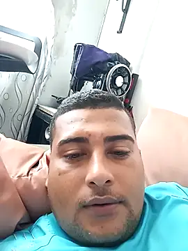 Snapshot of tutancamin chatting on November 9, 3:54 pm tutancamin online show from November 9, 3:54 pm
