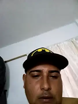 Snapshot of tutancamin chatting on November 10, 2:16 pm tutancamin online show from November 10, 2:16 pm