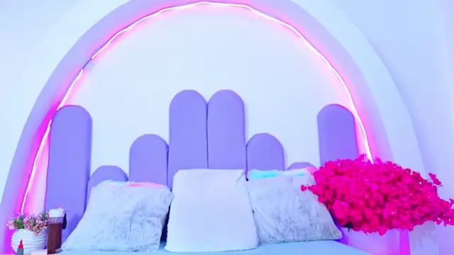 BunnySexyy18 online show from March 8, 3:10 am