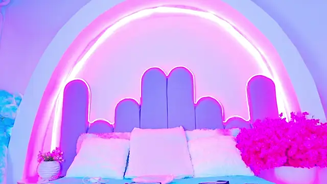 BunnySexyy18 online show from April 10, 3:23 am