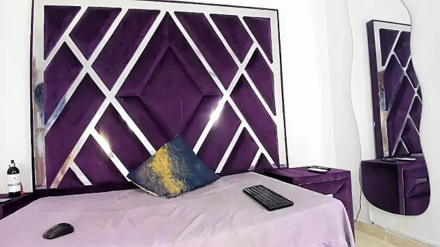 ninaasm online show from January 13, 12:32 pm