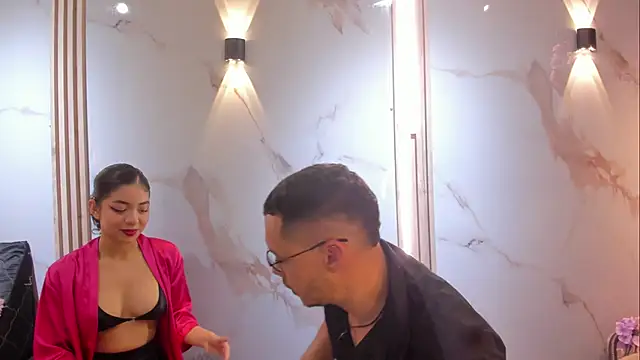 Aron and molly online show from November 12, 12:38 pm