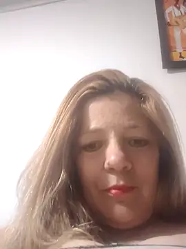 karlaanqui1 online show from March 7, 11:57 pm