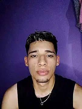 Flavioaponte online show from November 9, 6:23 am