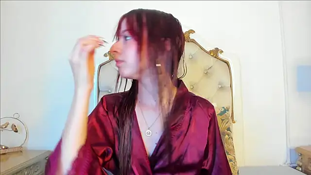 Snapshot of scarlett_smith_3 chatting on May 1, 3:33 am scarlett smith 3 online show from May 1, 3:33 am