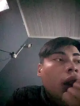 yoelparadodel69 online show from November 10, 4:33 am