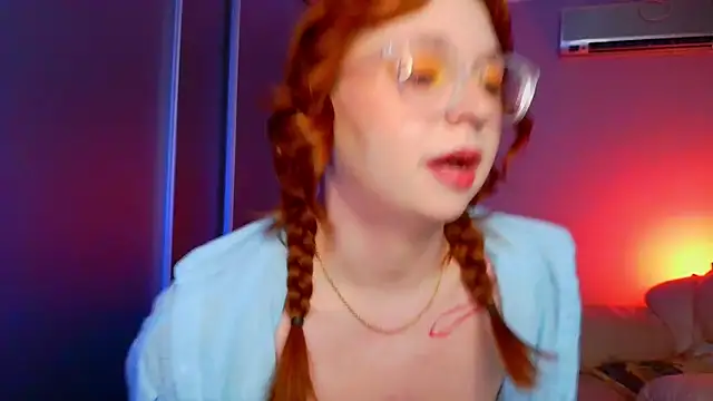 Erica Nelson online show from June 5, 4:30 am